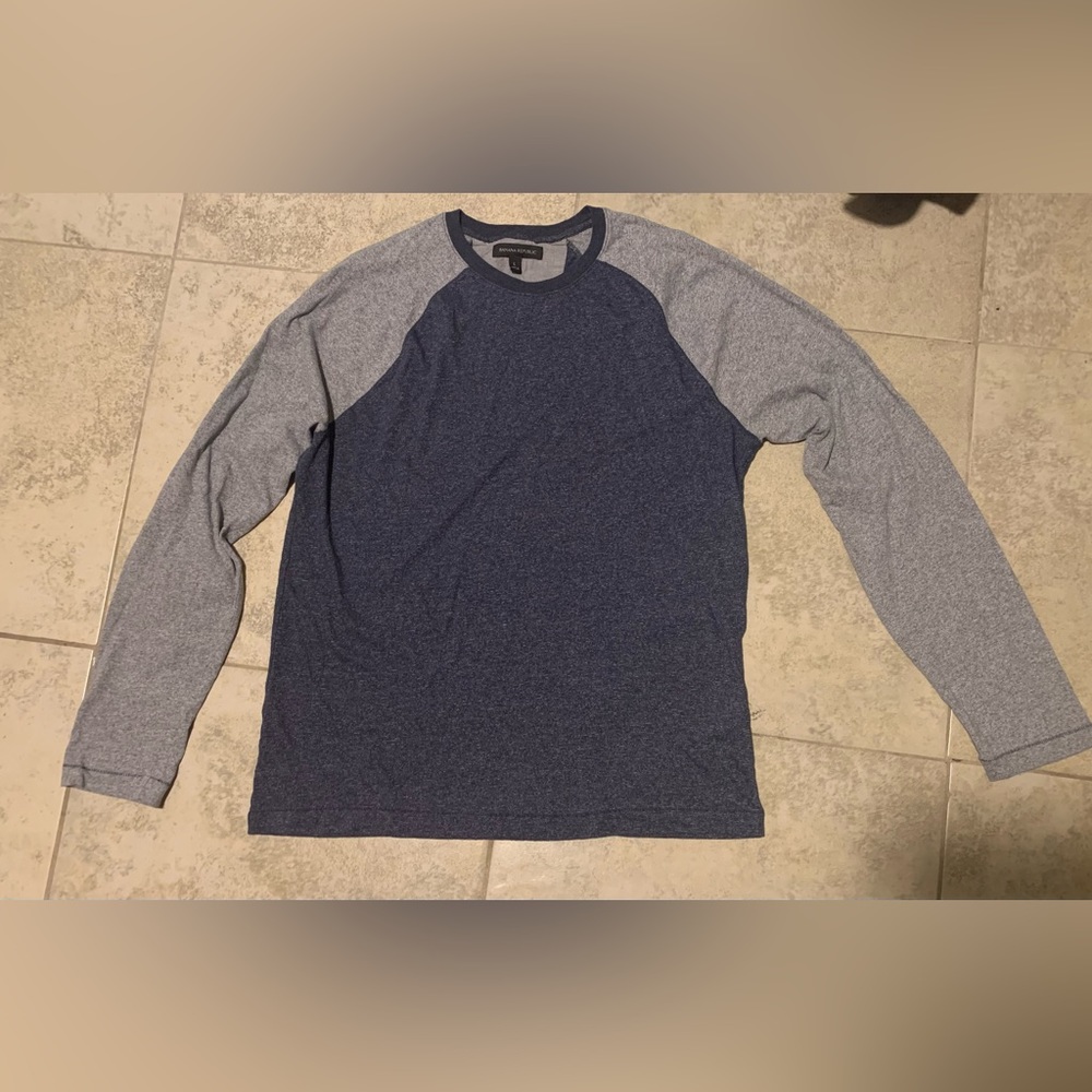 Banana Republic Mens Navy Gray Crew Neck Long Sleeve Size L Shirt